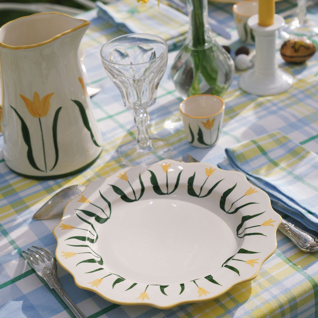 Fan Fan Dinner Plate